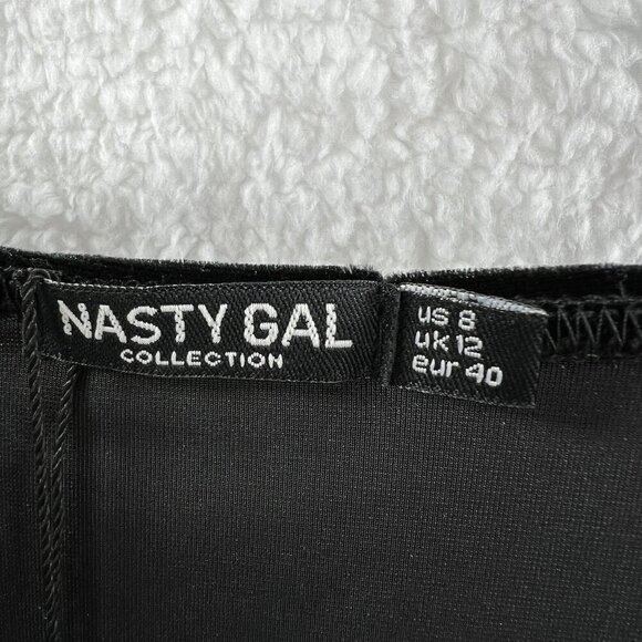 NWT Nasty Gal Black Velvet Long Sleeve Wrap Dress 8 Chic Witchy Business Career - Picture 15 of 16